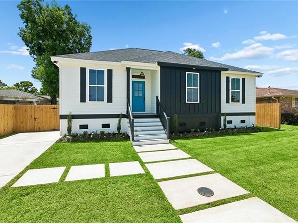 4834 EVANGELINE Drive , New Orleans, LA 70127