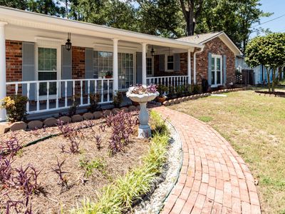 8425 Deerwood Drive, North Charleston, SC 29406