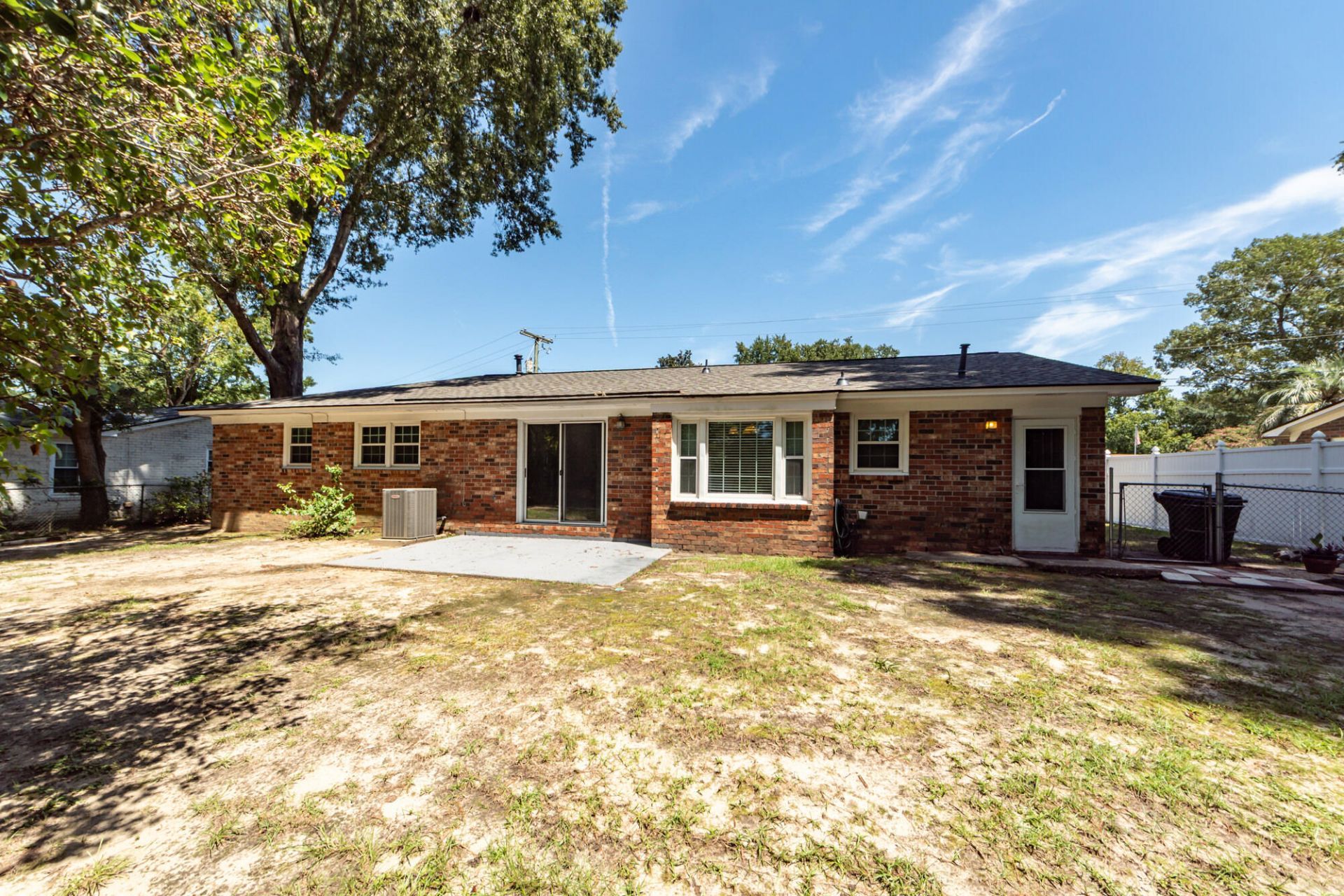 8425 Deerwood Drive Photo 38