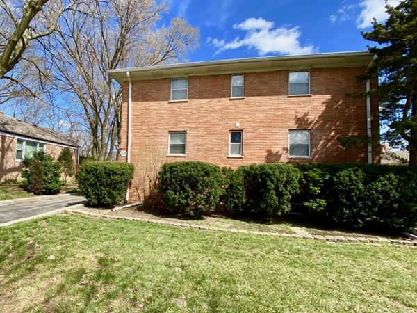 317 S Plum Grove Road , Unit 2, Palatine, IL 60067