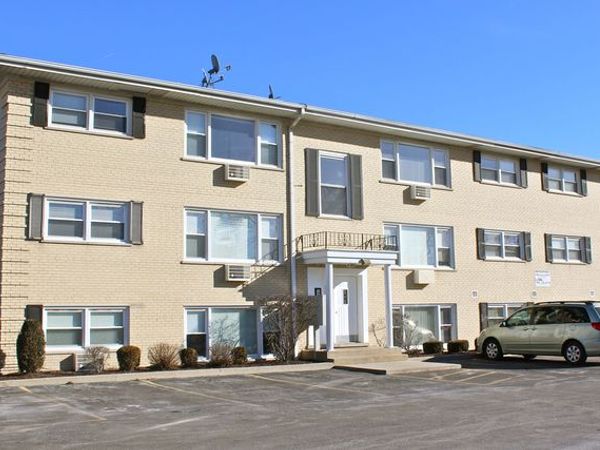 5037 N East River Road , Unit 1B, Norridge, IL 60706