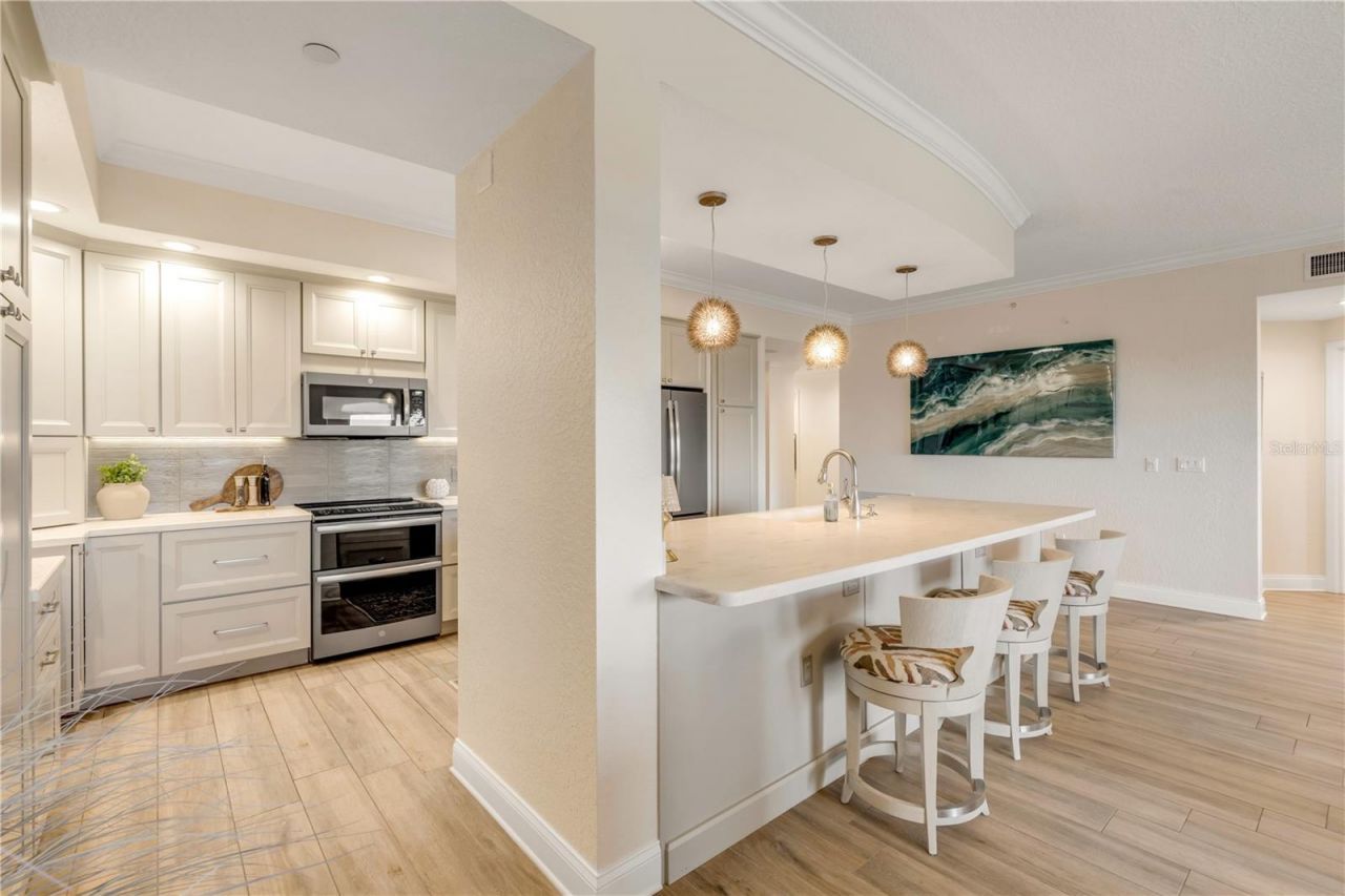 255 Minorca Beach Way, Unit 205, New Smyrna Beach, FL 32169 Photo
