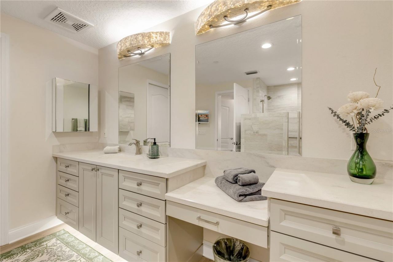 255 Minorca Beach Way, Unit 205, New Smyrna Beach, FL 32169 Photo