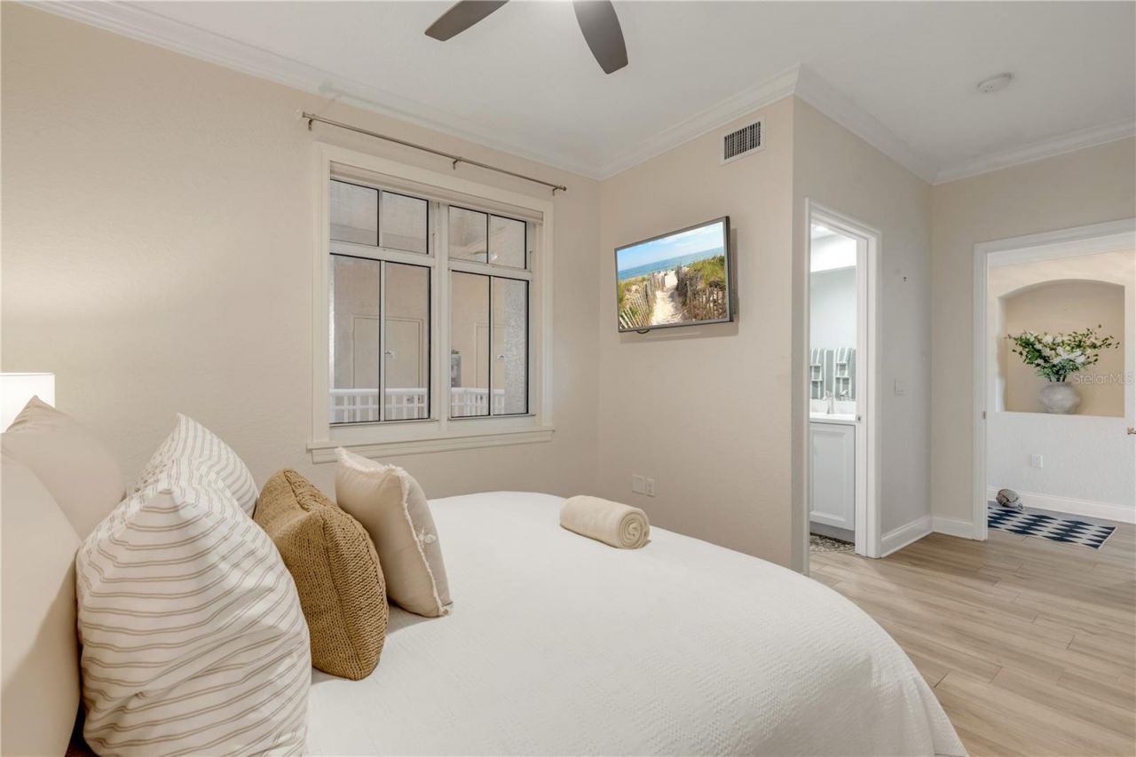 255 Minorca Beach Way, Unit 205, New Smyrna Beach, FL 32169 Photo