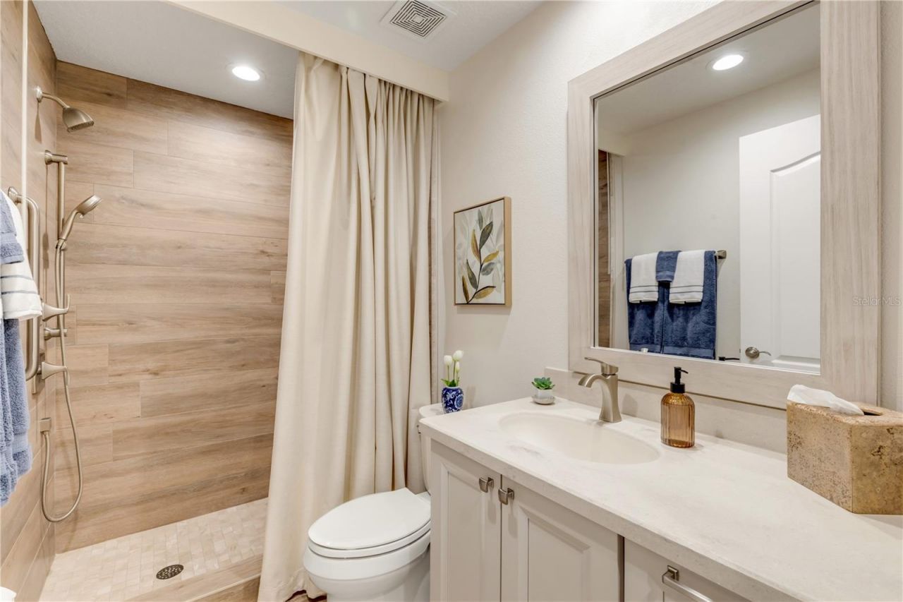 255 Minorca Beach Way, Unit 205, New Smyrna Beach, FL 32169 Photo