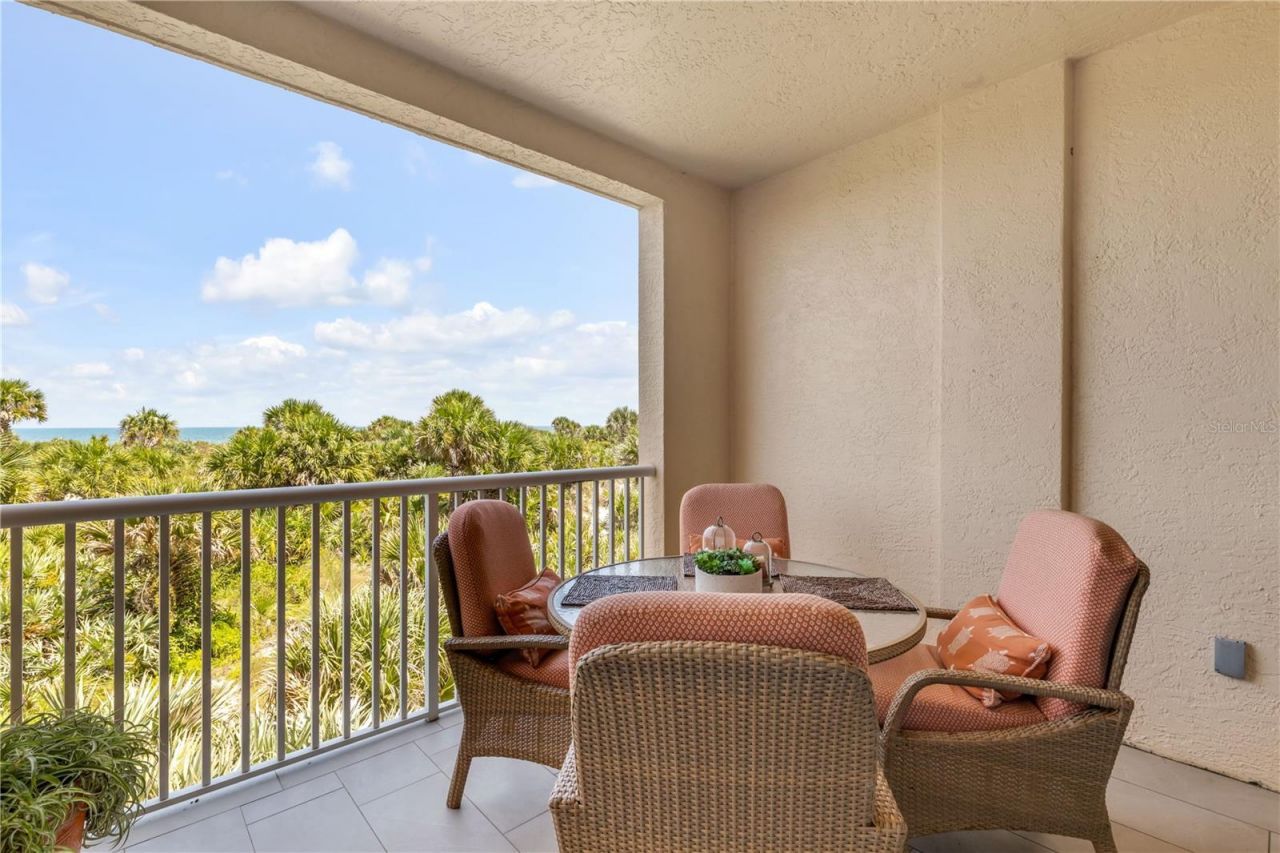 255 Minorca Beach Way, Unit 205, New Smyrna Beach, FL 32169 Photo