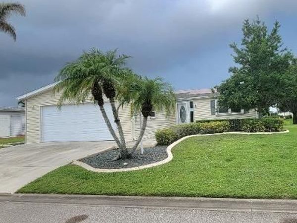3224 Scarlet Tanager Court, Port St. Lucie, FL 34952