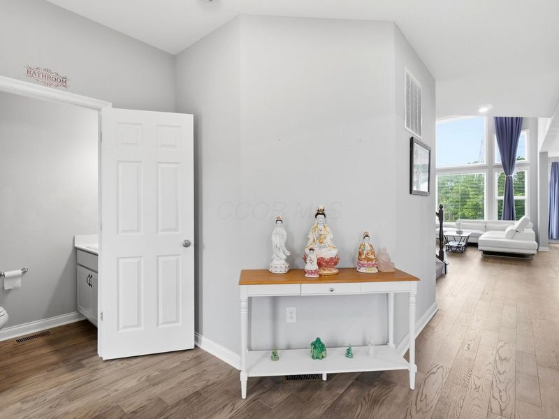 195 Harness Way, Delaware, OH 43015 Photo 9