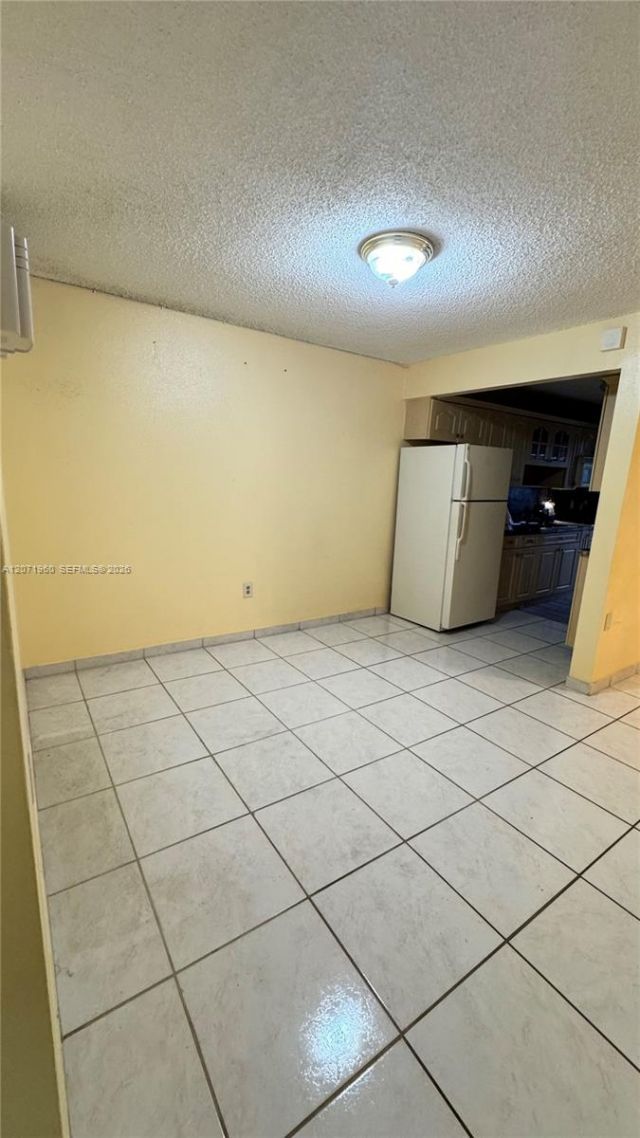 160 NE 203rd Ter , Unit E20, Miami Gardens, FL 33179 Photo