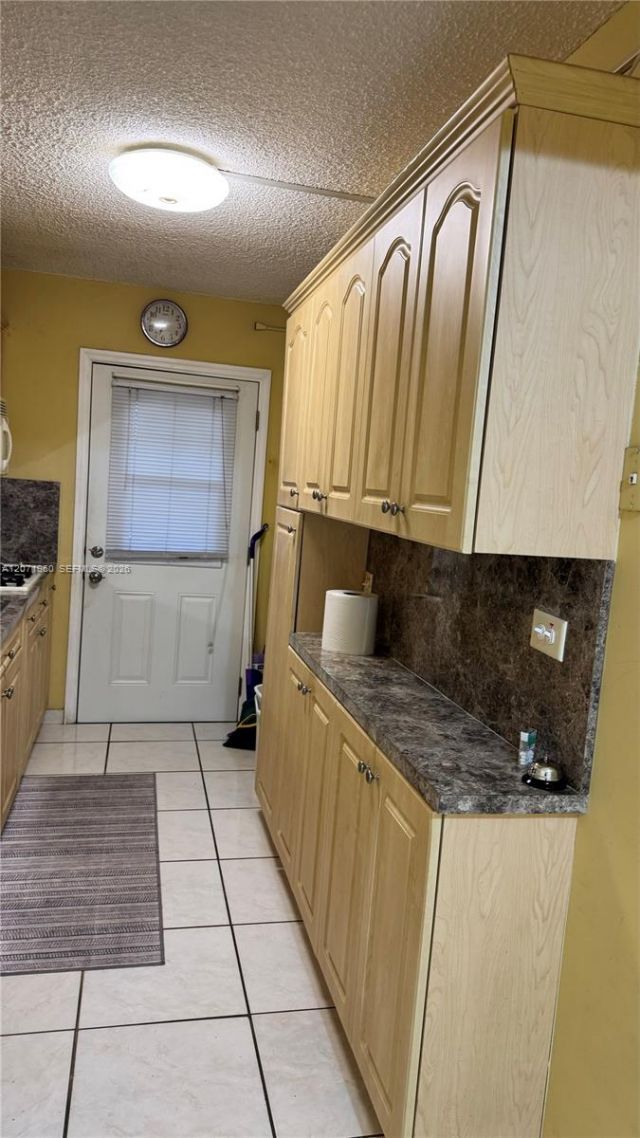 160 NE 203rd Ter , Unit E20, Miami Gardens, FL 33179 Photo