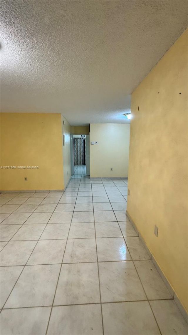 160 NE 203rd Ter , Unit E20, Miami Gardens, FL 33179 Photo