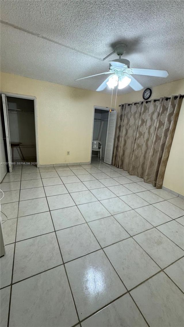 160 NE 203rd Ter , Unit E20, Miami Gardens, FL 33179 Photo