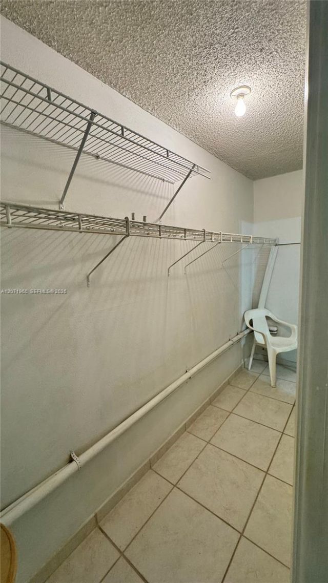 160 NE 203rd Ter , Unit E20, Miami Gardens, FL 33179 Photo