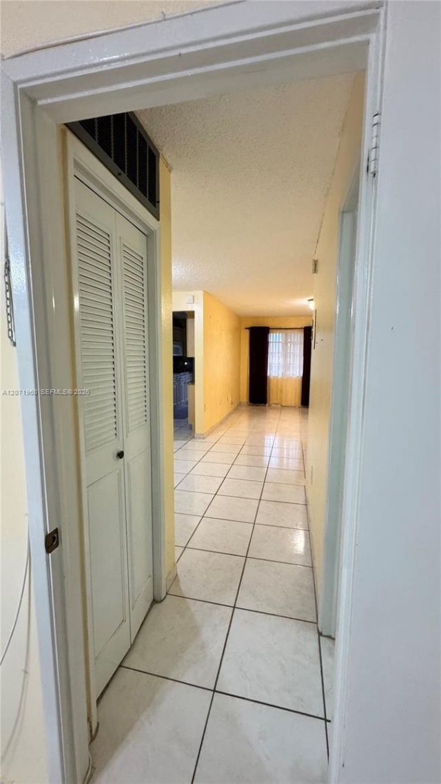 160 NE 203rd Ter , Unit E20, Miami Gardens, FL 33179 Photo
