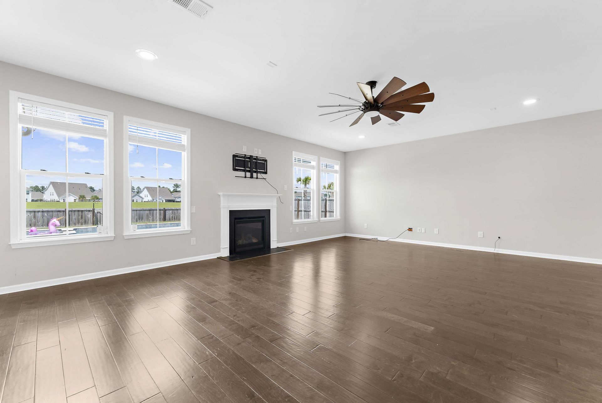 621 Sienna Way Photo 20
