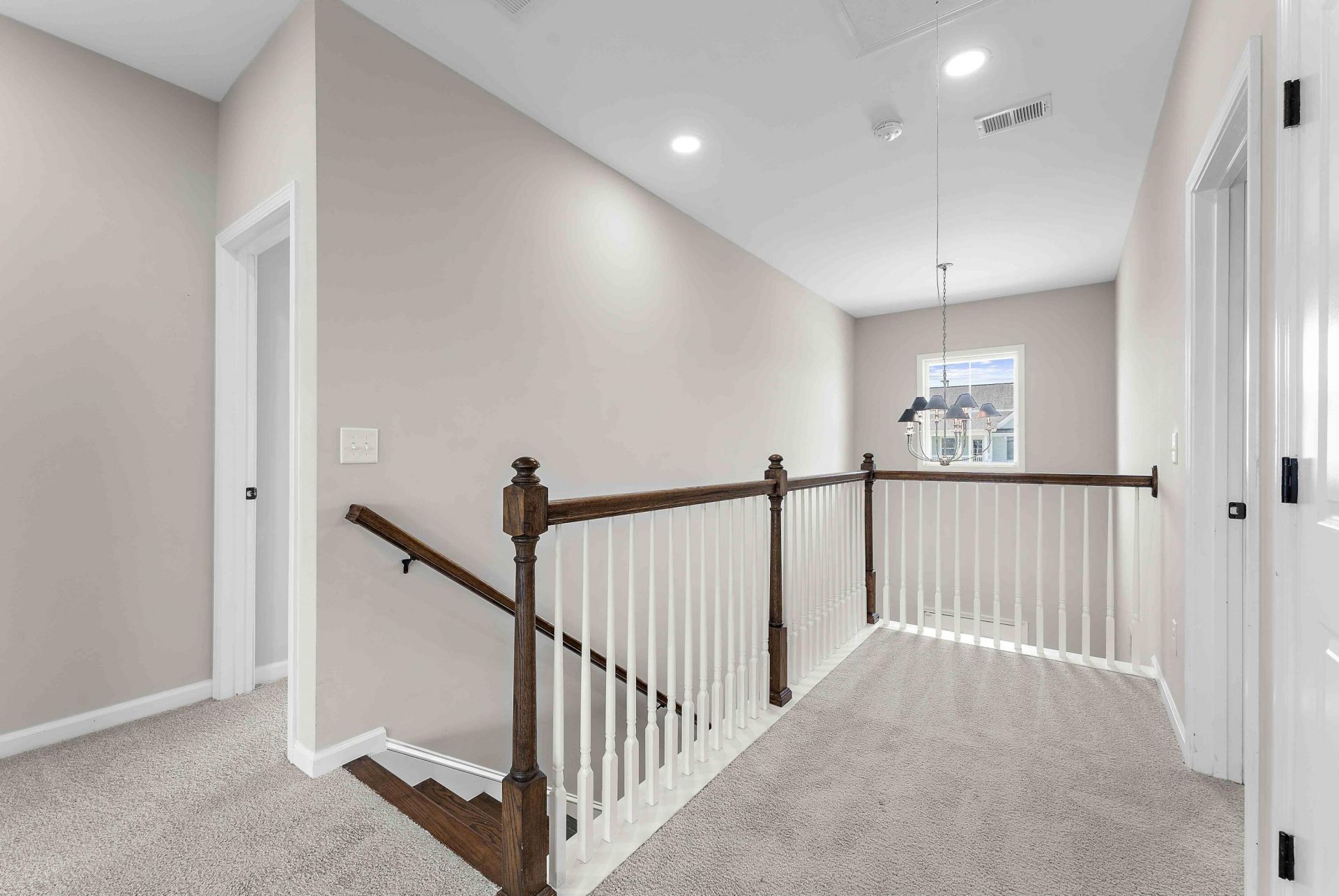621 Sienna Way Photo 30