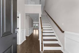 621 Sienna Way photo 4