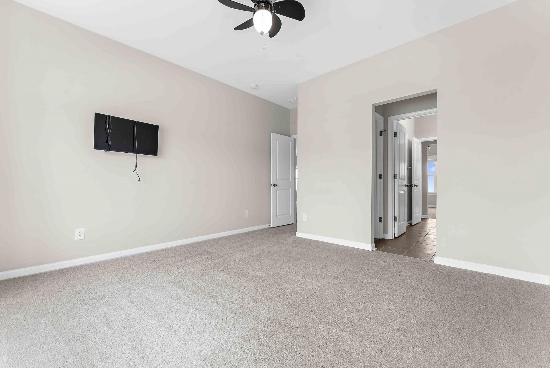 621 Sienna Way Photo 40
