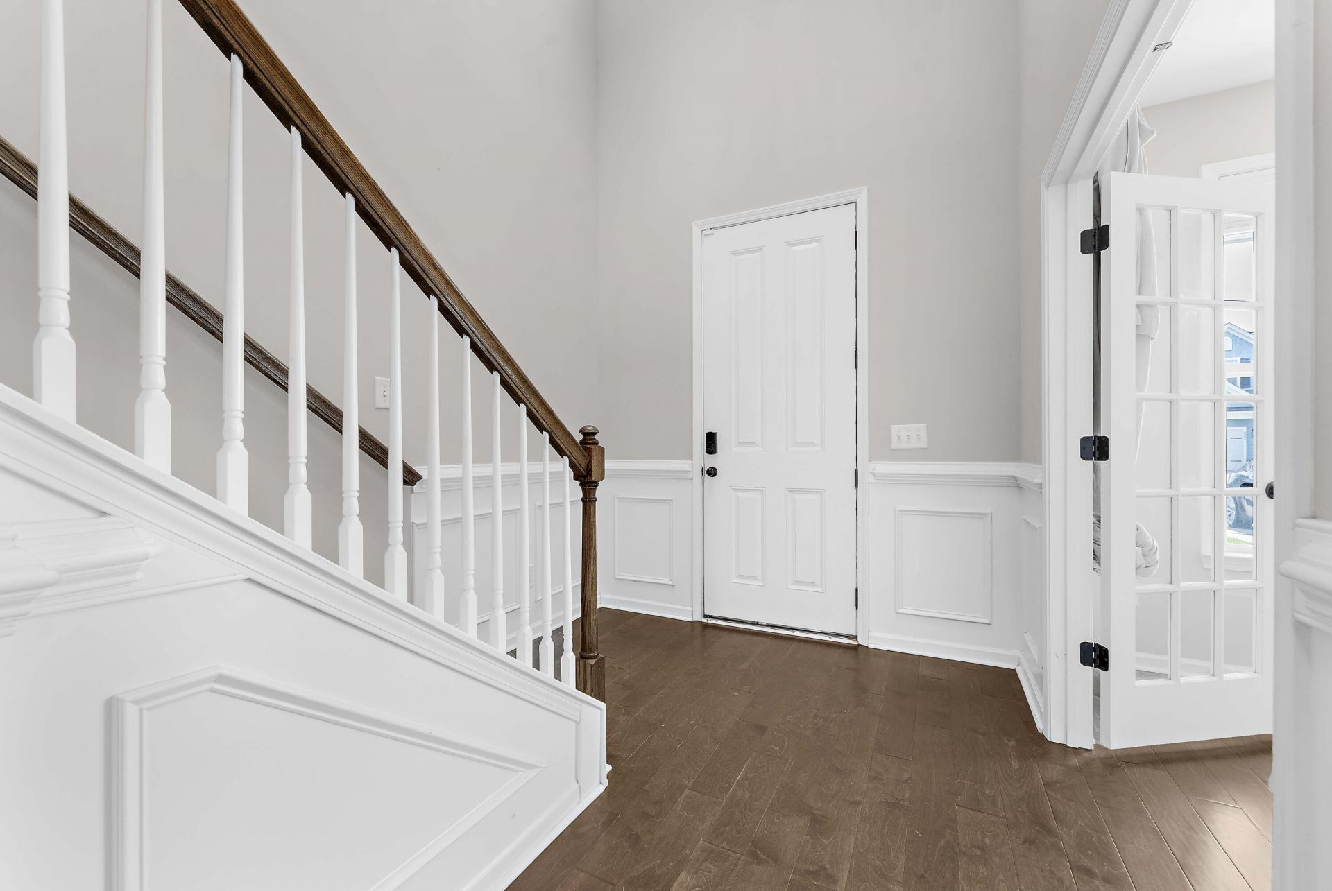 621 Sienna Way Photo 6