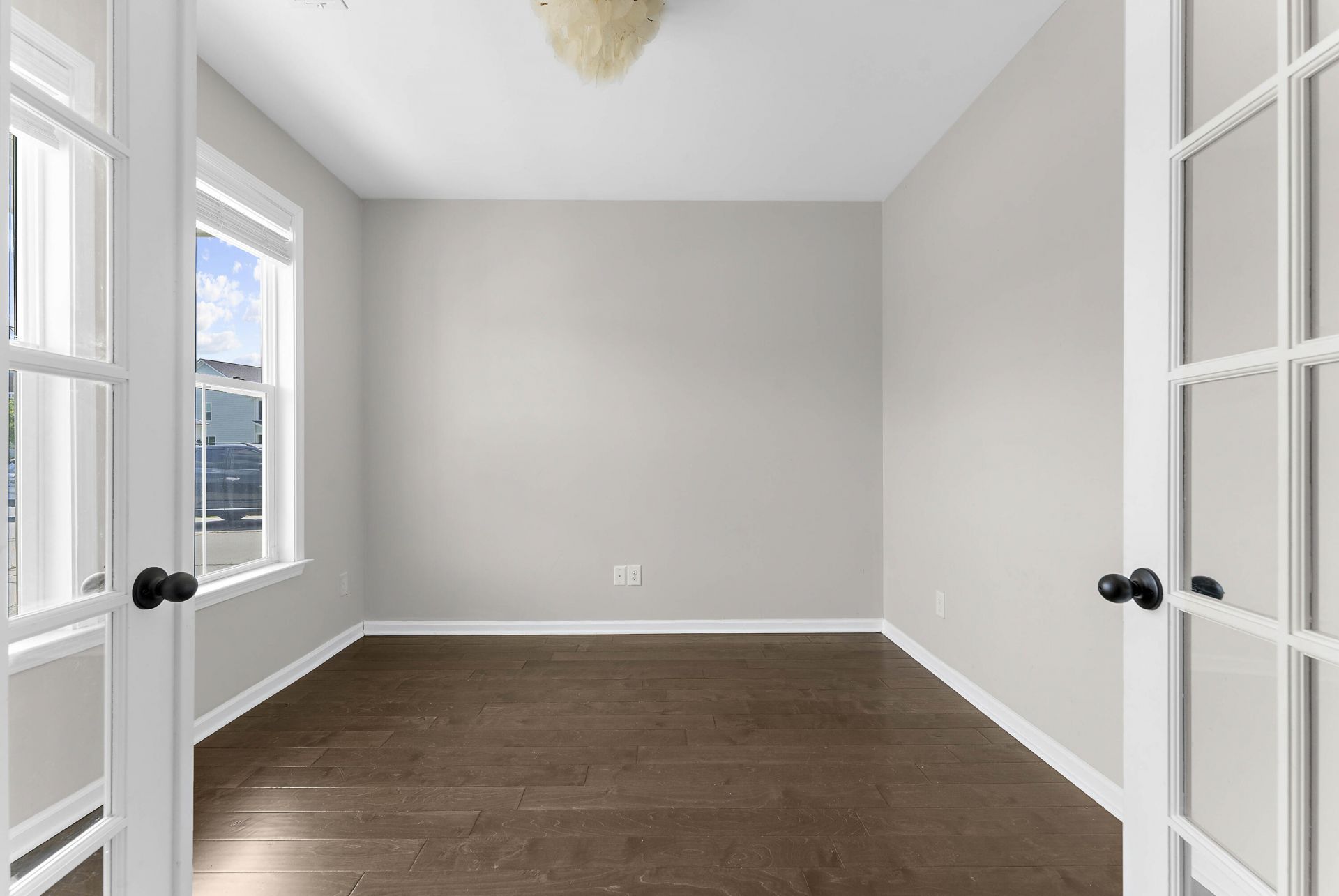 621 Sienna Way Photo 7
