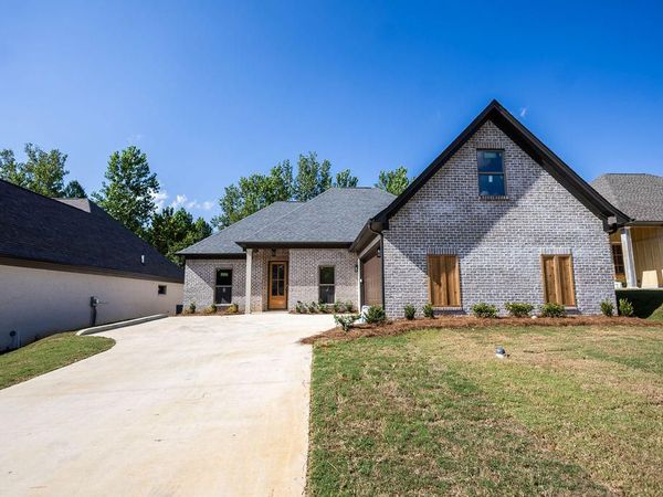142 White Water Ln., Saltillo, MS 38866