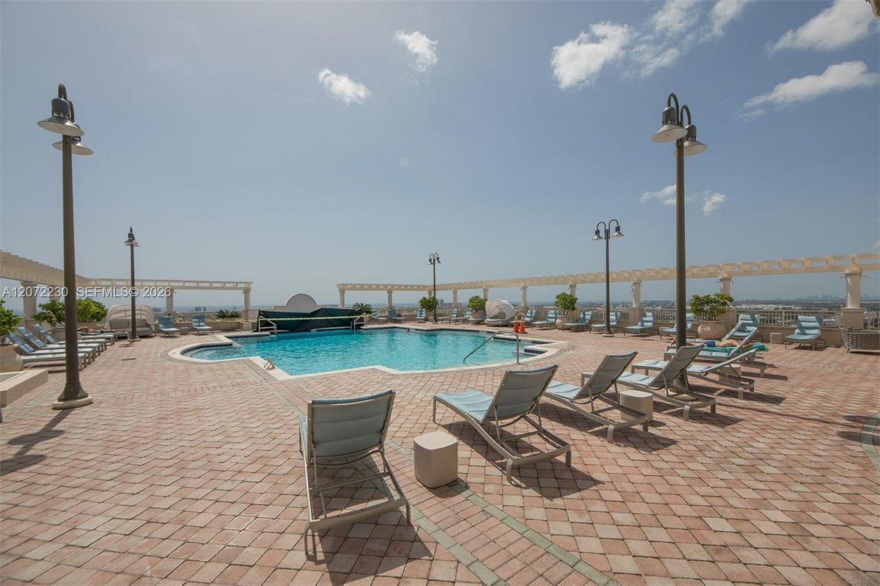 511 SE 5th Ave , Unit 2111, Fort Lauderdale, FL 33301 Photo