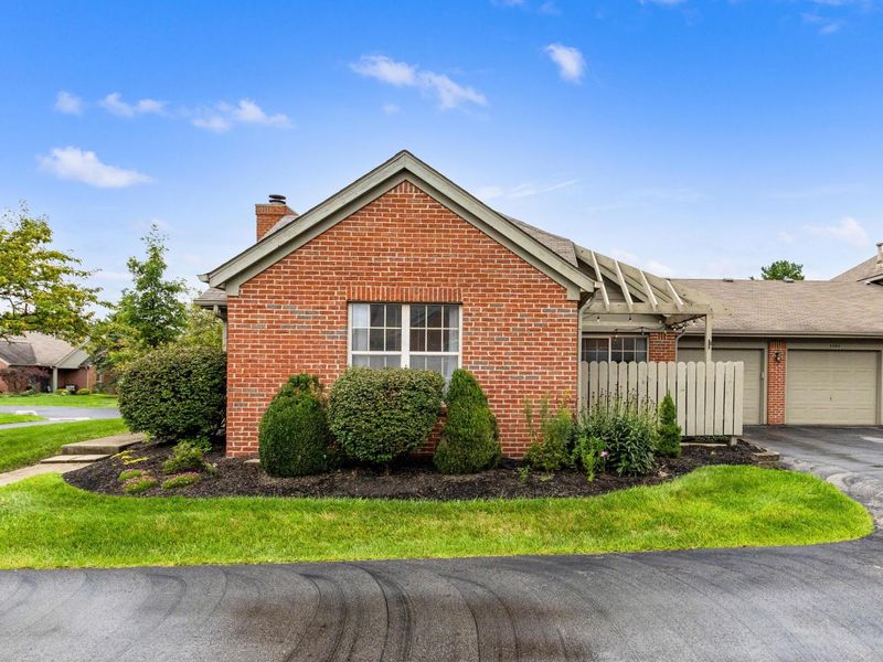 3900 Sandstone Circle , Powell, OH 43065 Photo 6