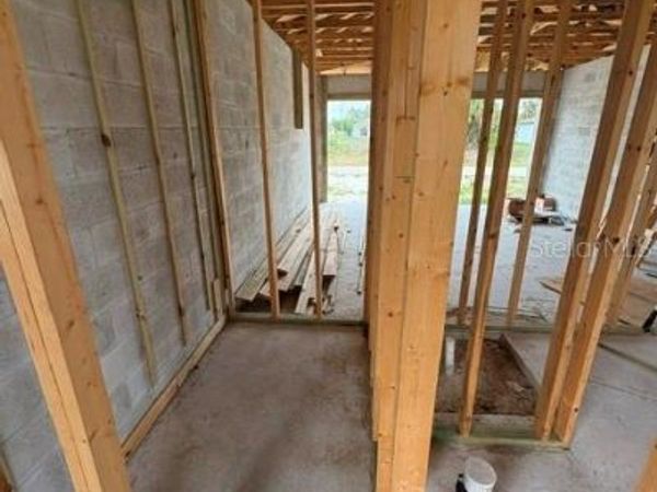 3505 39TH STREET SW, LEHIGH ACRES, FL 33976