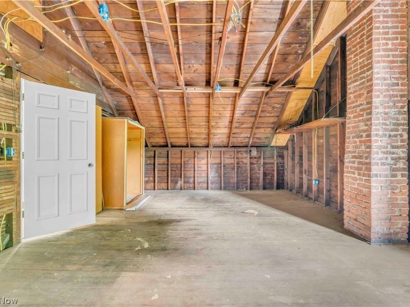 3617 E 57th Street, Unit 2/UP, Cleveland, OH 44105 Photo 15