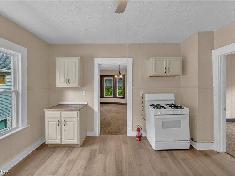 3617 E 57th Street, Unit 2/UP, Cleveland, OH 44105 Photo 8