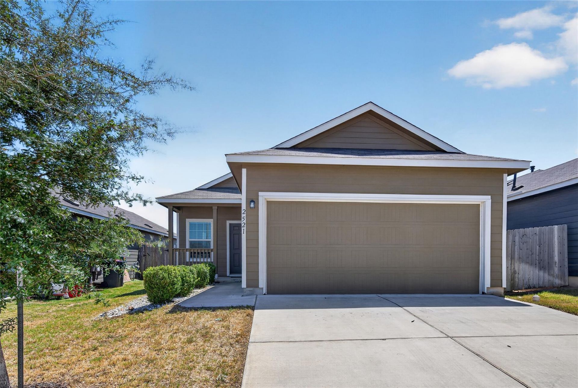 2521 Forgetmenot Ln, Pflugerville, TX 78660 Main Photo