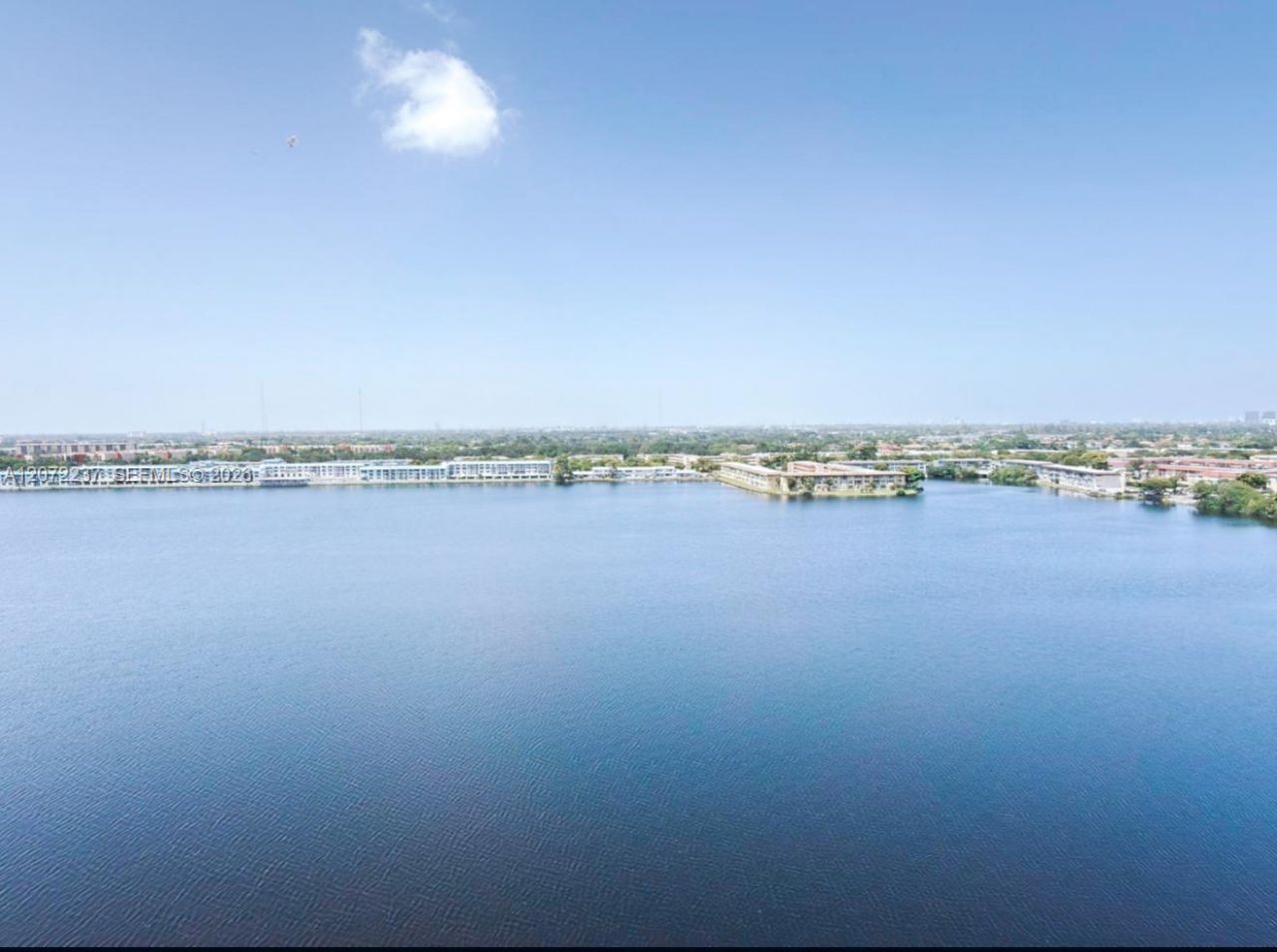 1301 NE Miami Gardens Dr , Unit 1404W, Miami, FL 33179 Photo