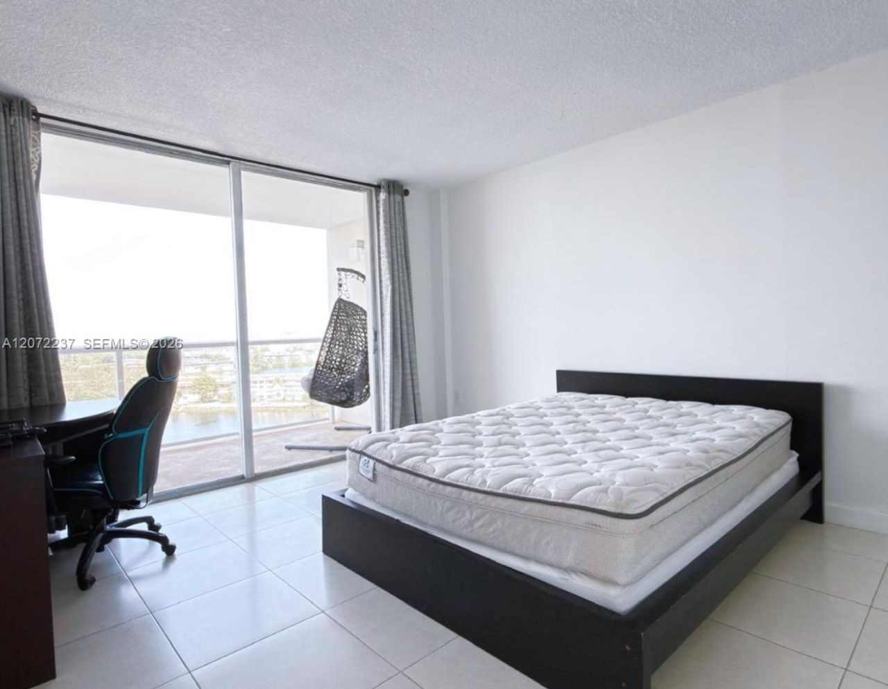 1301 NE Miami Gardens Dr , Unit 1404W, Miami, FL 33179 Photo