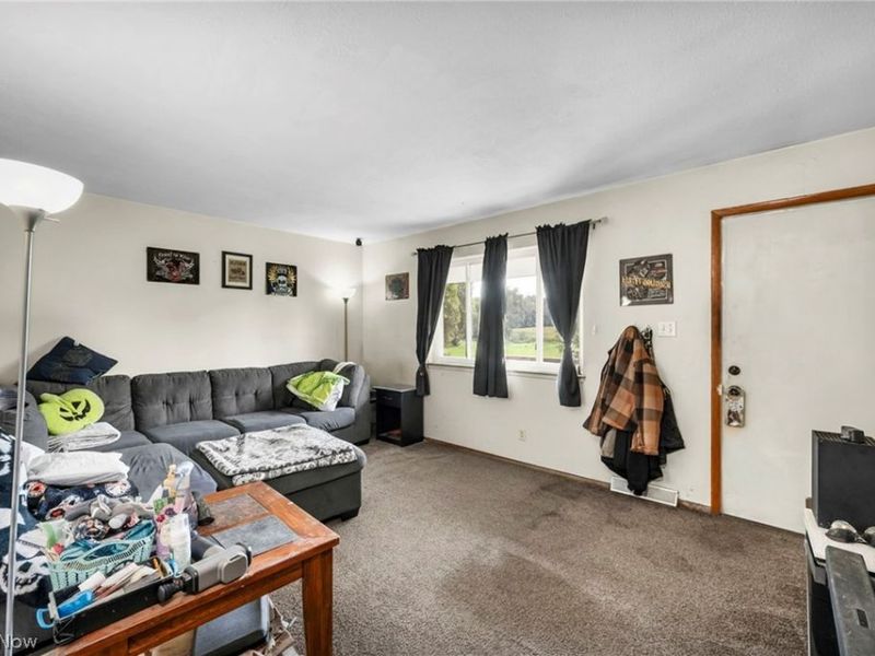 1692 Swartz Road, Mogadore, OH 44260 Photo 8