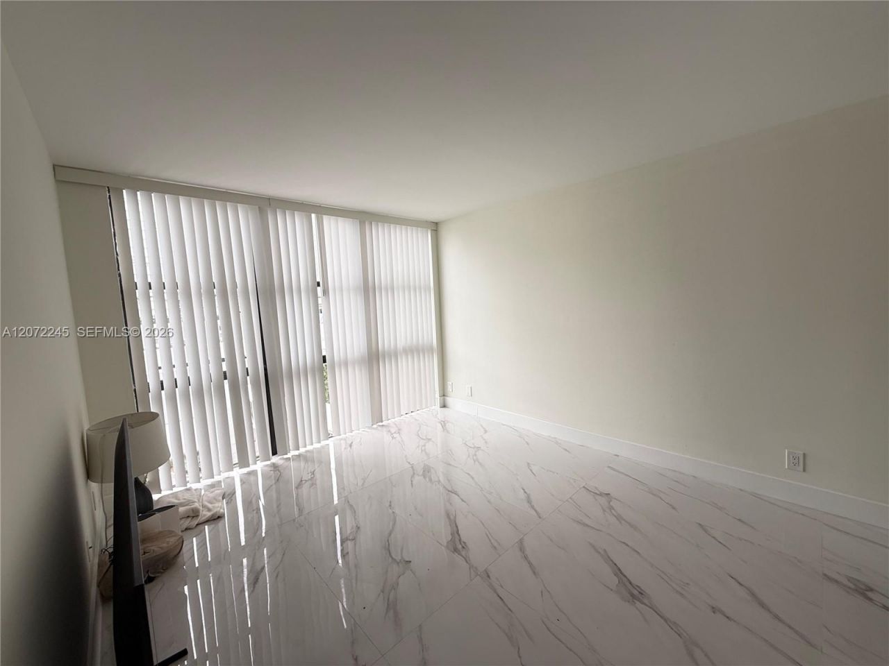 16909 N Bay Rd , Unit 817, Sunny Isles Beach, FL 33160 Photo
