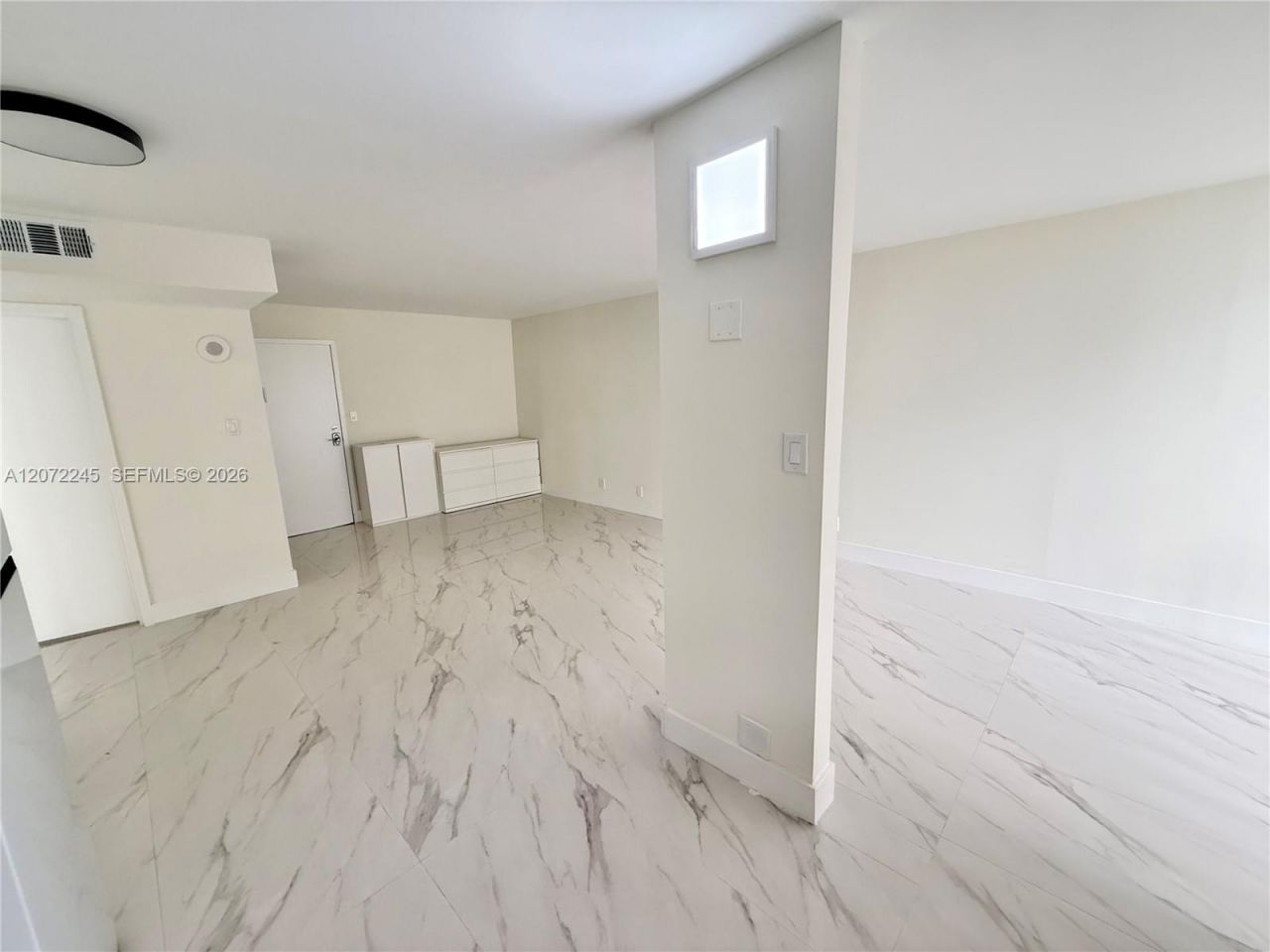 16909 N Bay Rd , Unit 817, Sunny Isles Beach, FL 33160 Photo