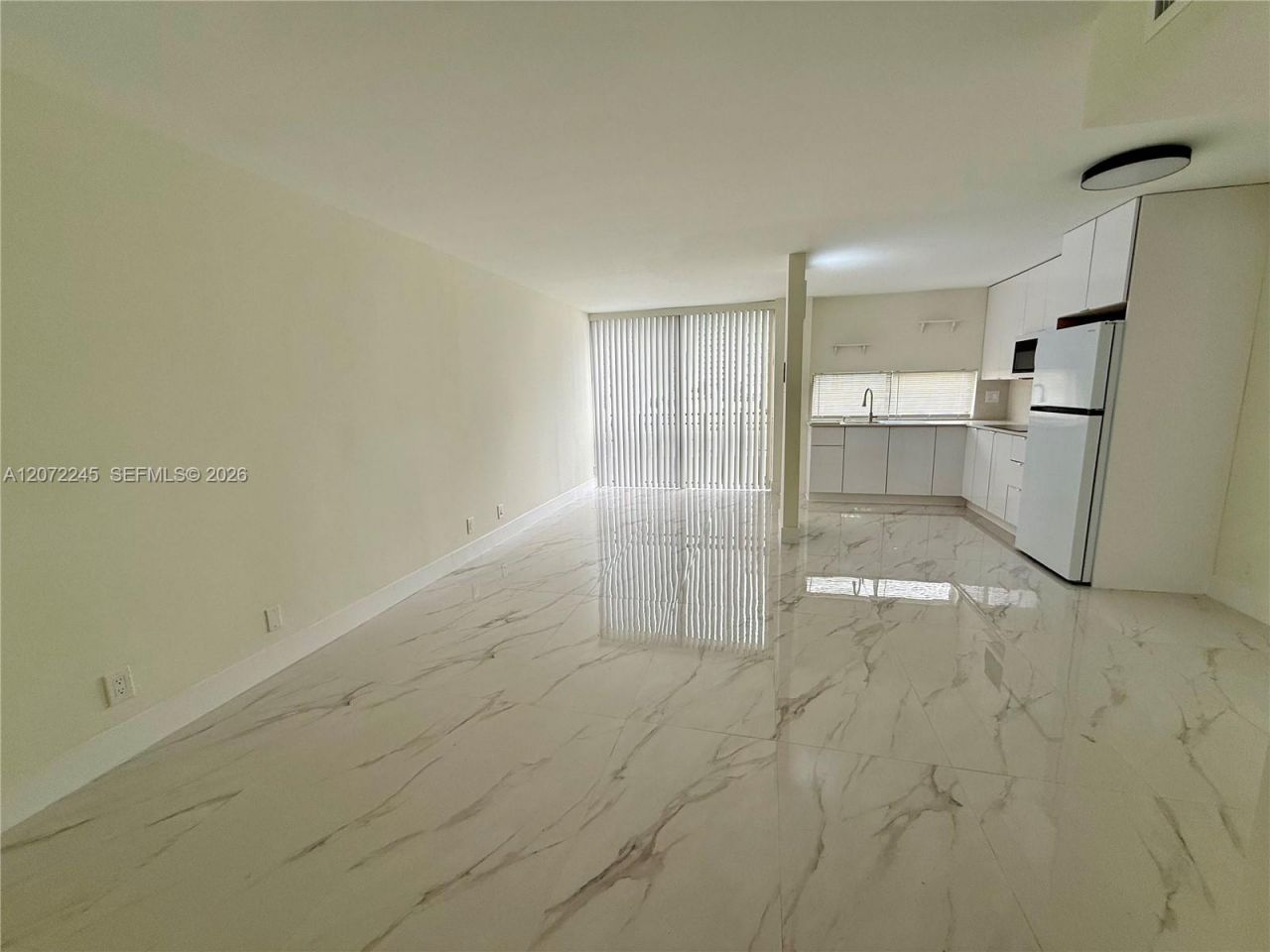 16909 N Bay Rd , Unit 817, Sunny Isles Beach, FL 33160 Photo