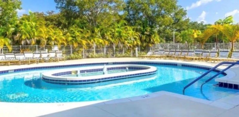 901 SW 128th Ave, Unit 414E, Pembroke Pines, FL 33027 Photo