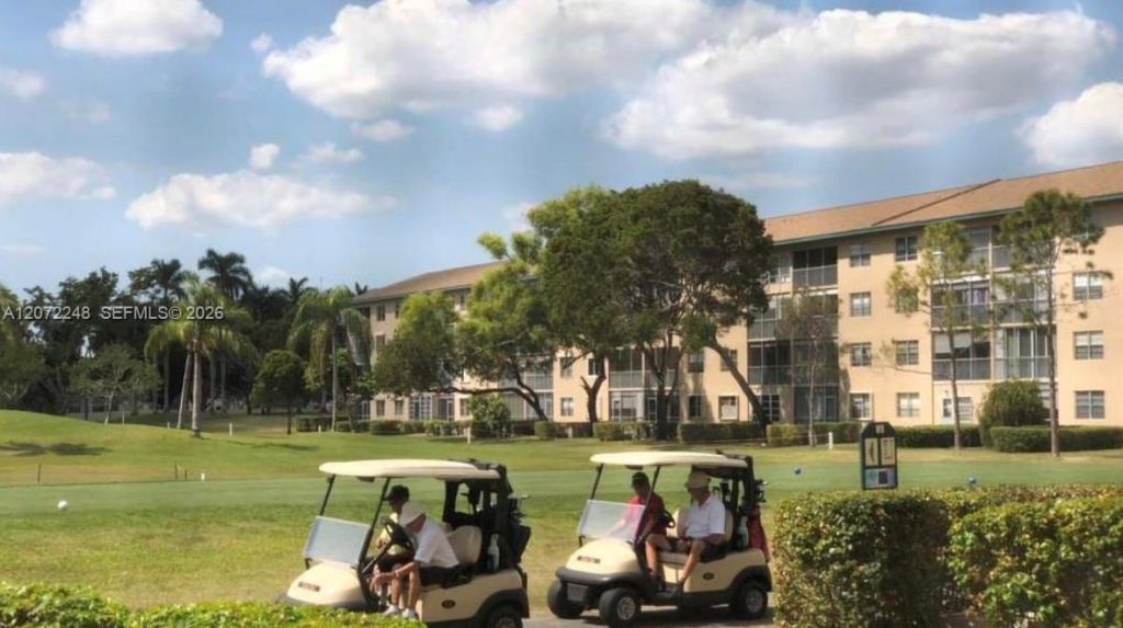 901 SW 128th Ave, Unit 414E, Pembroke Pines, FL 33027 Photo