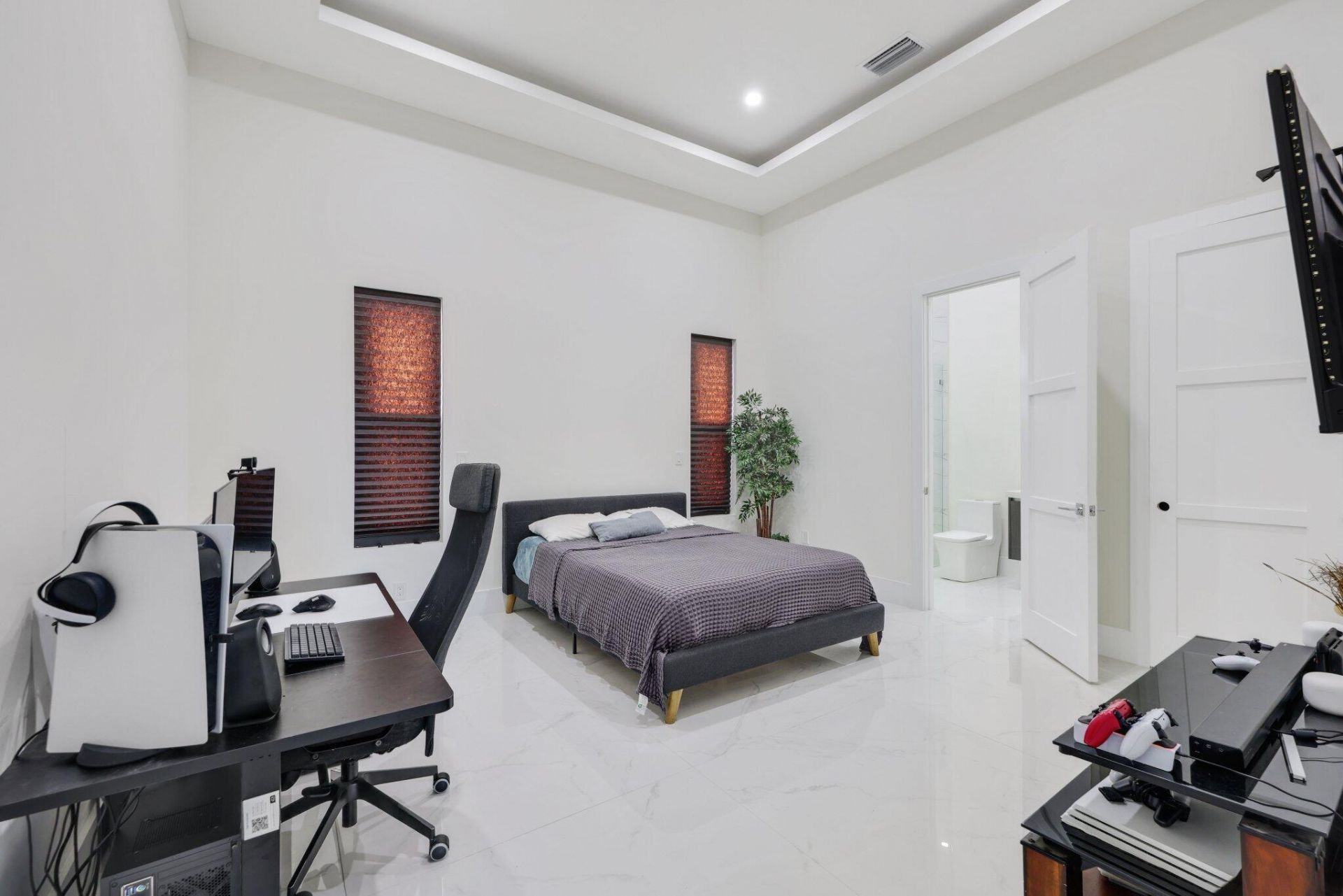 13600 Pine Meadow Court, Davie, FL 33325 Photo