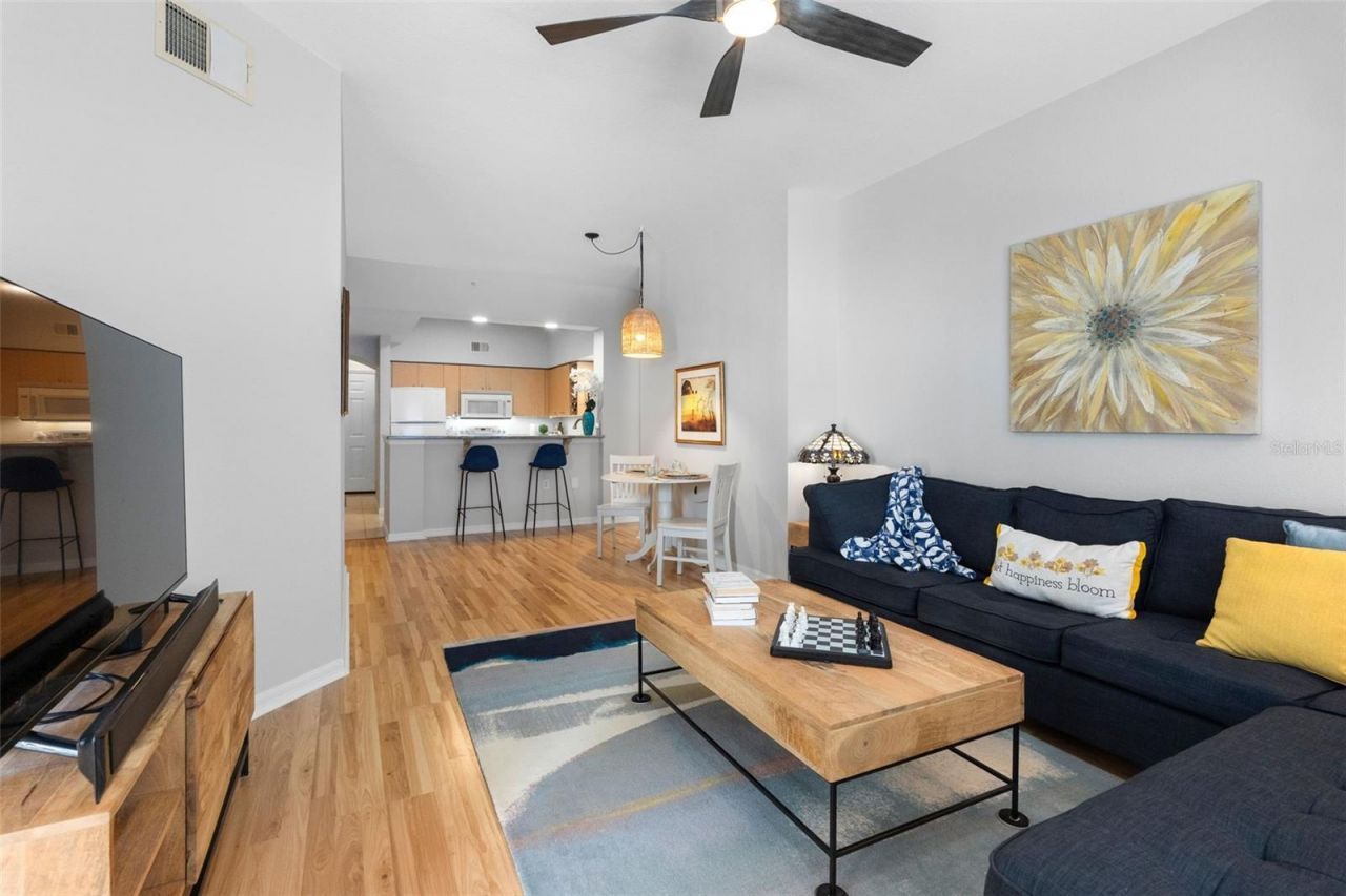 100 4th Avenue S, Unit 111, Saint Petersburg, FL 33701 Photo