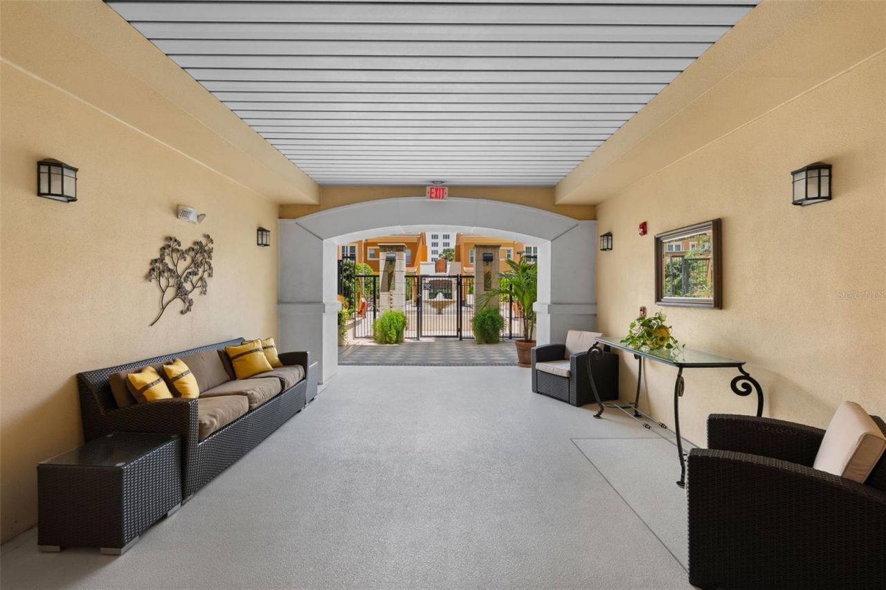 100 4th Avenue S, Unit 111, Saint Petersburg, FL 33701 Photo