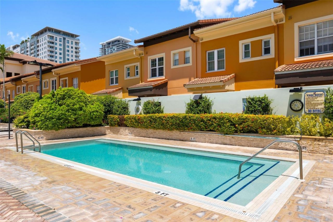 100 4th Avenue S, Unit 111, Saint Petersburg, FL 33701 Photo