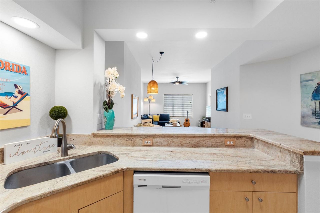 100 4th Avenue S, Unit 111, Saint Petersburg, FL 33701 Photo
