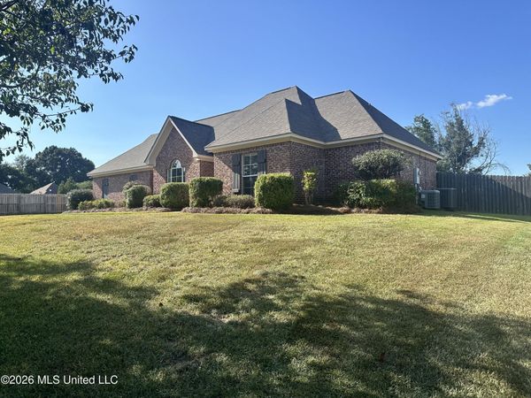 102 Eastfield Place, Madison, MS 39110