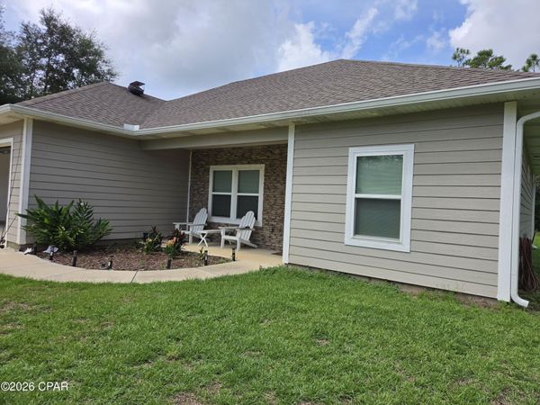 3445 Cardinal Place , Chipley, FL 32428