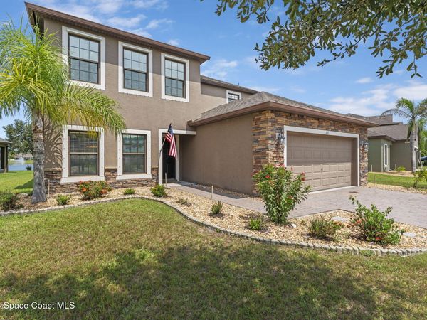 641 Dillard Drive SE, Palm Bay, FL 32909