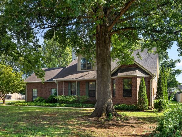 519 Winthorne Ct , Murfreesboro, TN 37129
