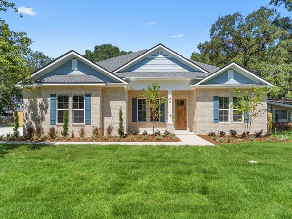 166 Grandview Avenue, Valparaiso, FL 32580