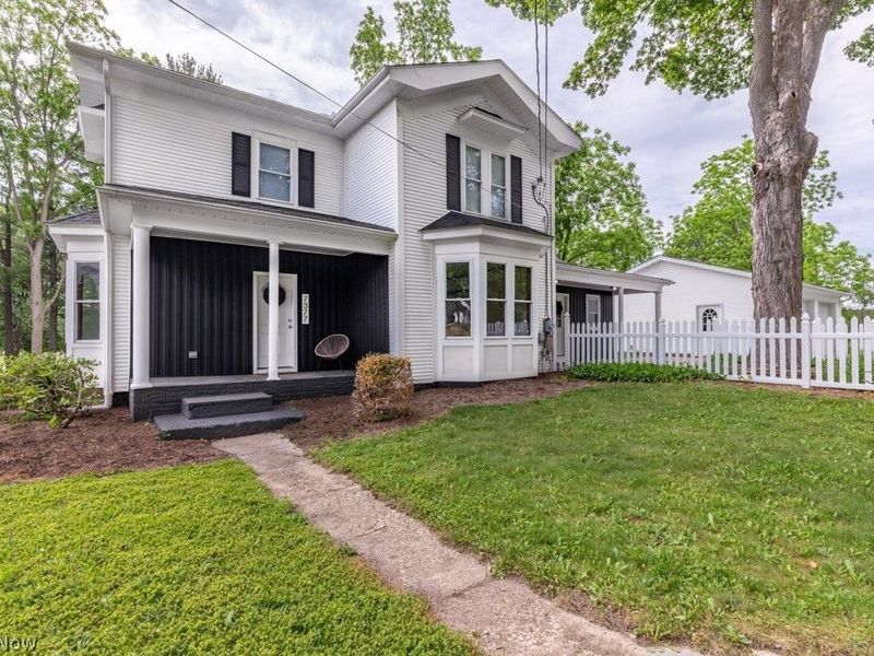 7377 Pontius Street NE, Hartville, OH 44632 Photo 3